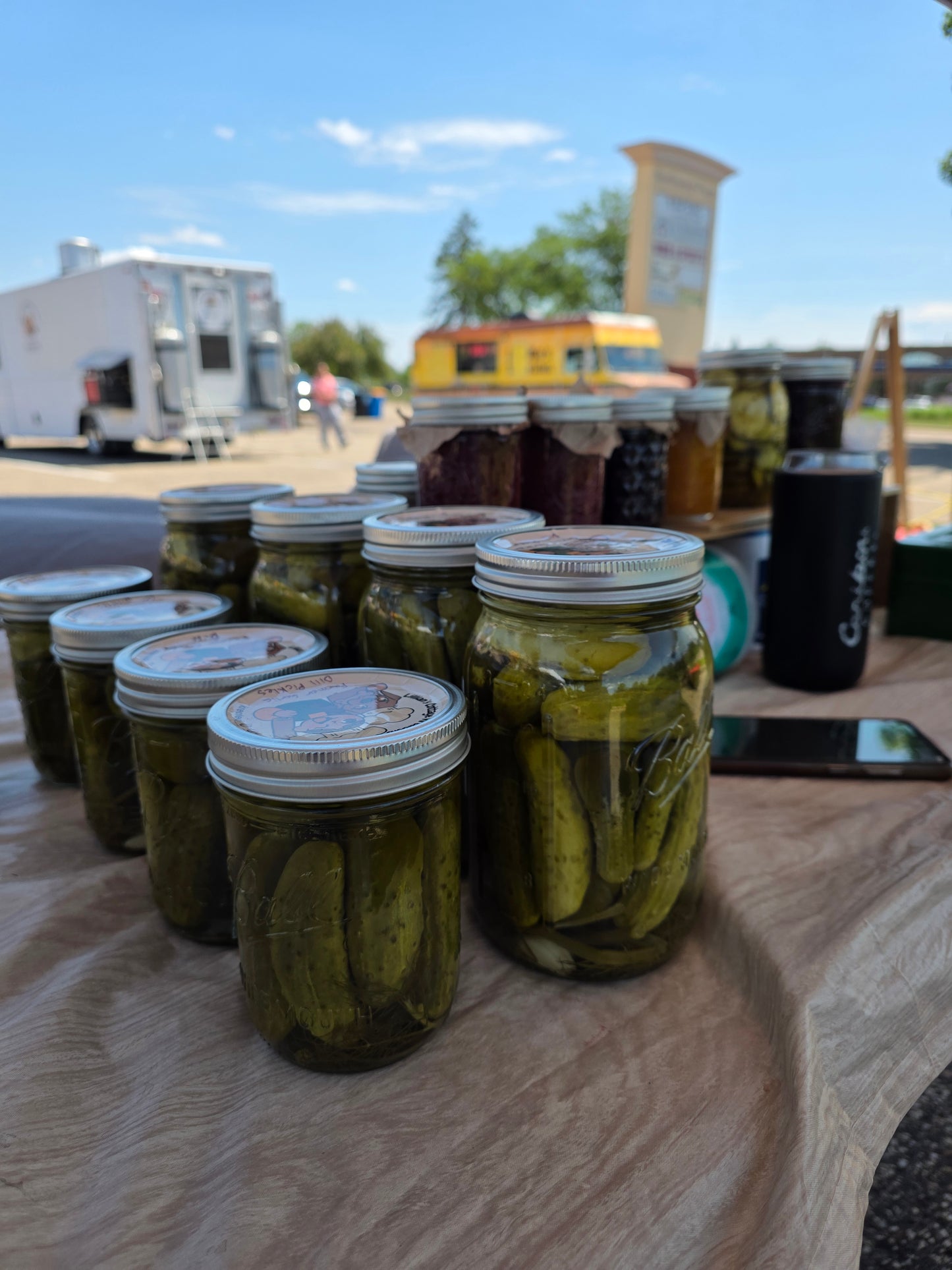 Farmer Garlic Dill Pickles