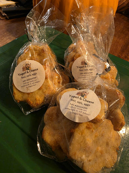 Dog Treat Bag (Yogurt Cheddar)