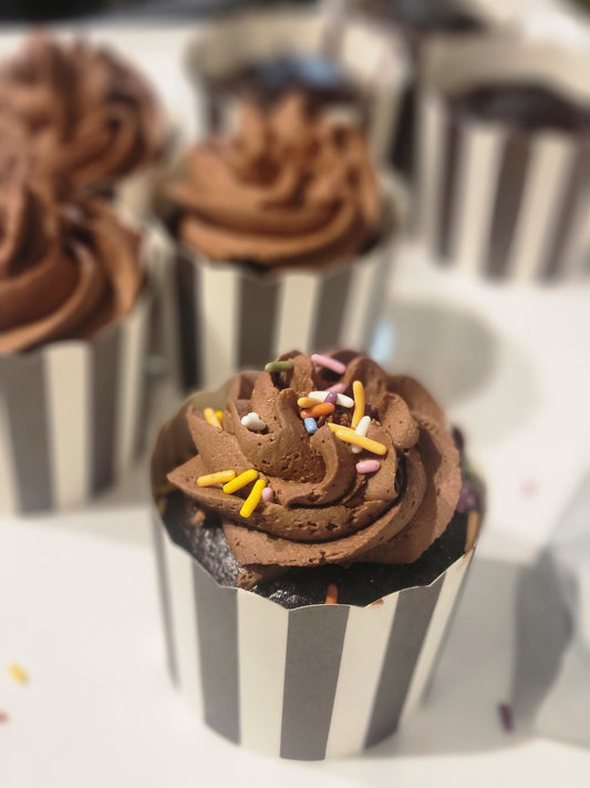 Buttercream Frosted Cupcakes