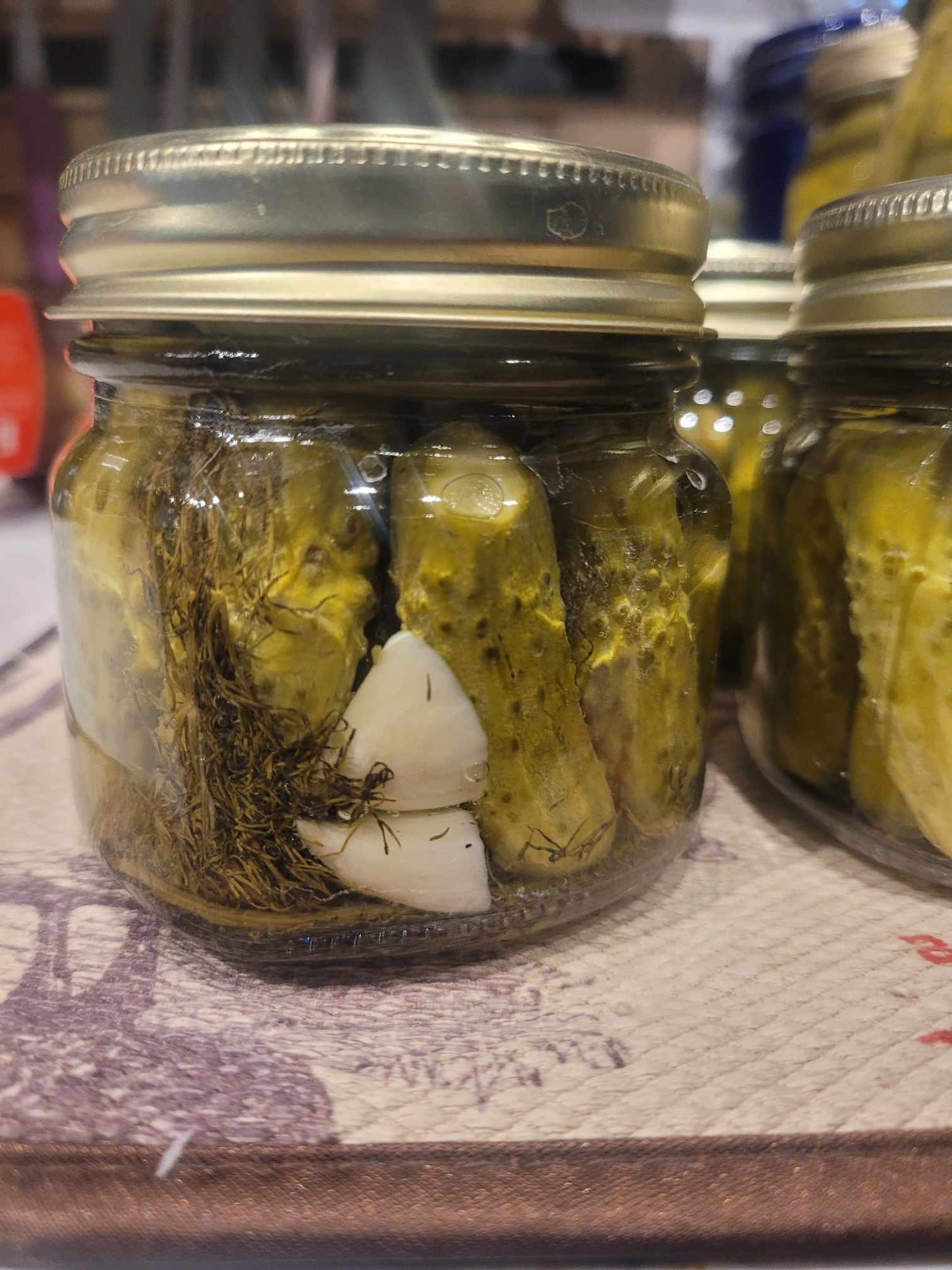 Farmer Garlic Dill Pickles
