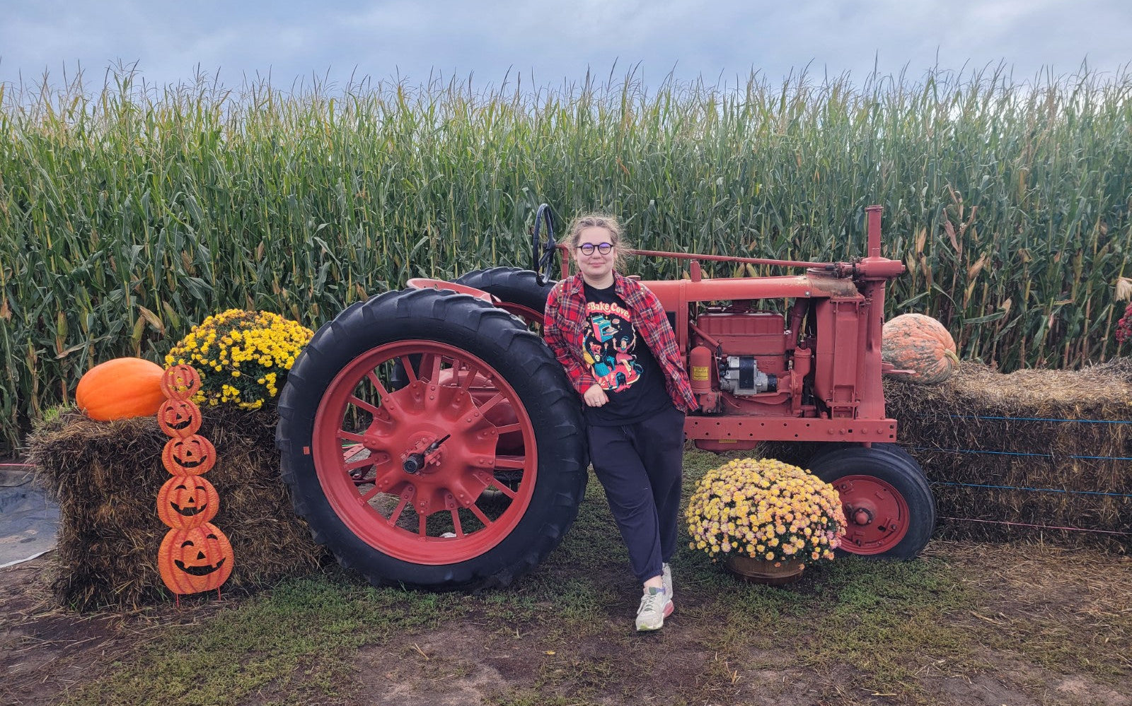 Lillian, founder of Lillian's Cottage Kreations